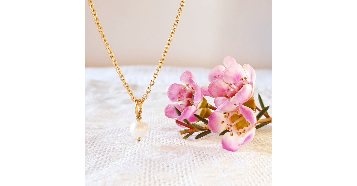 Pendentif Vintage Plaqué Or Avec Perle De Nacre Blanche - Élégant, Parfait état, Référence 5618